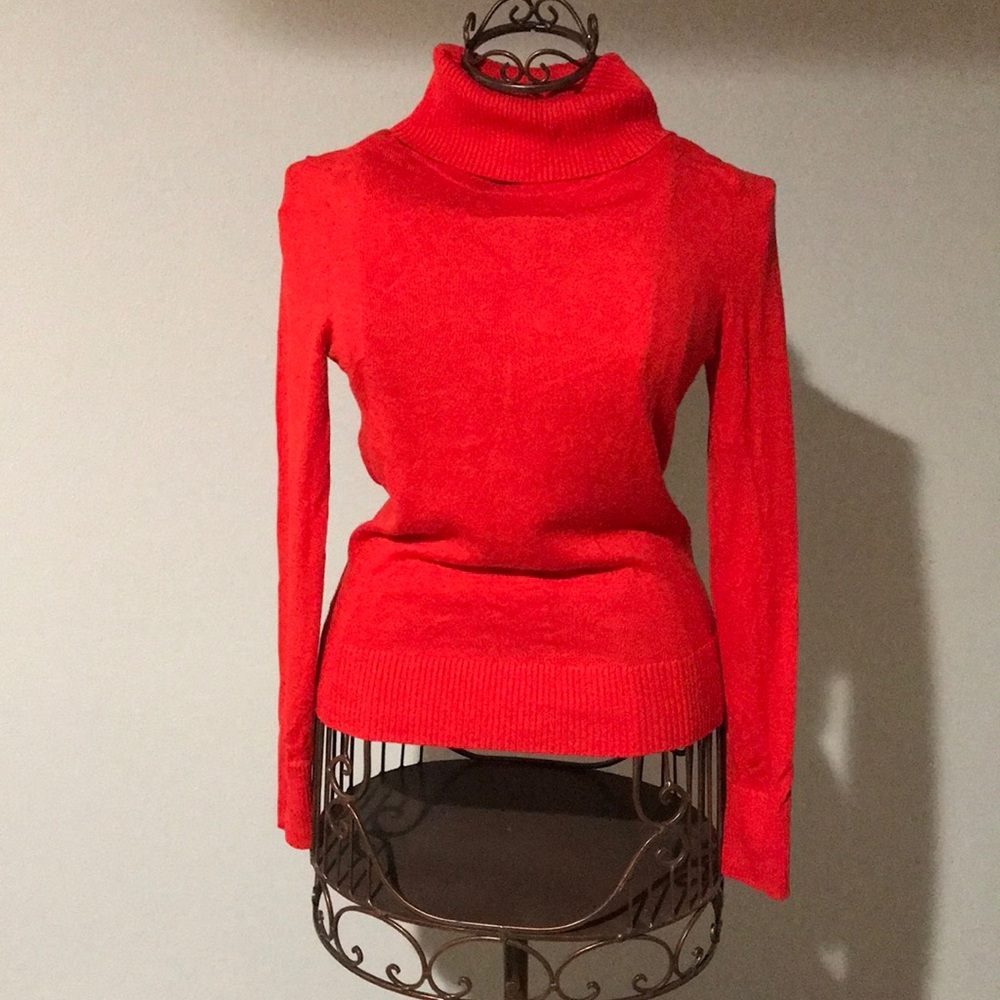 True red Banana Republic sweater
